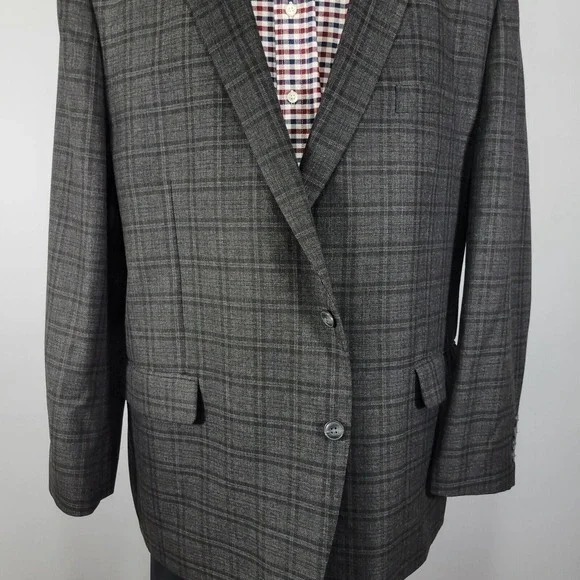 Haggar Mens Sport Coat Blazer Two Button Charcoal Gray Plaid Polyester blend 52L